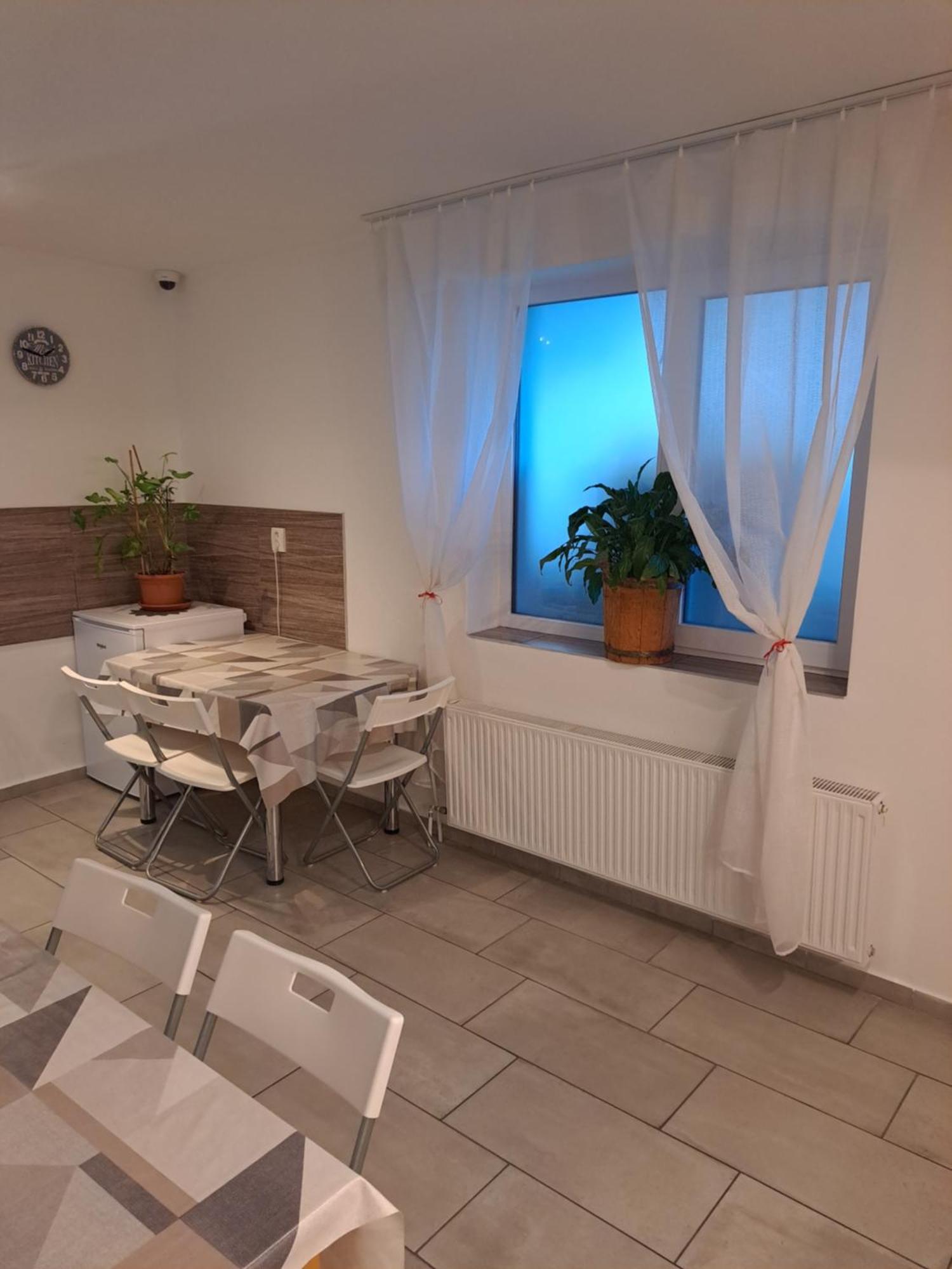 Apartmany Amalia Пьештяни Экстерьер фото